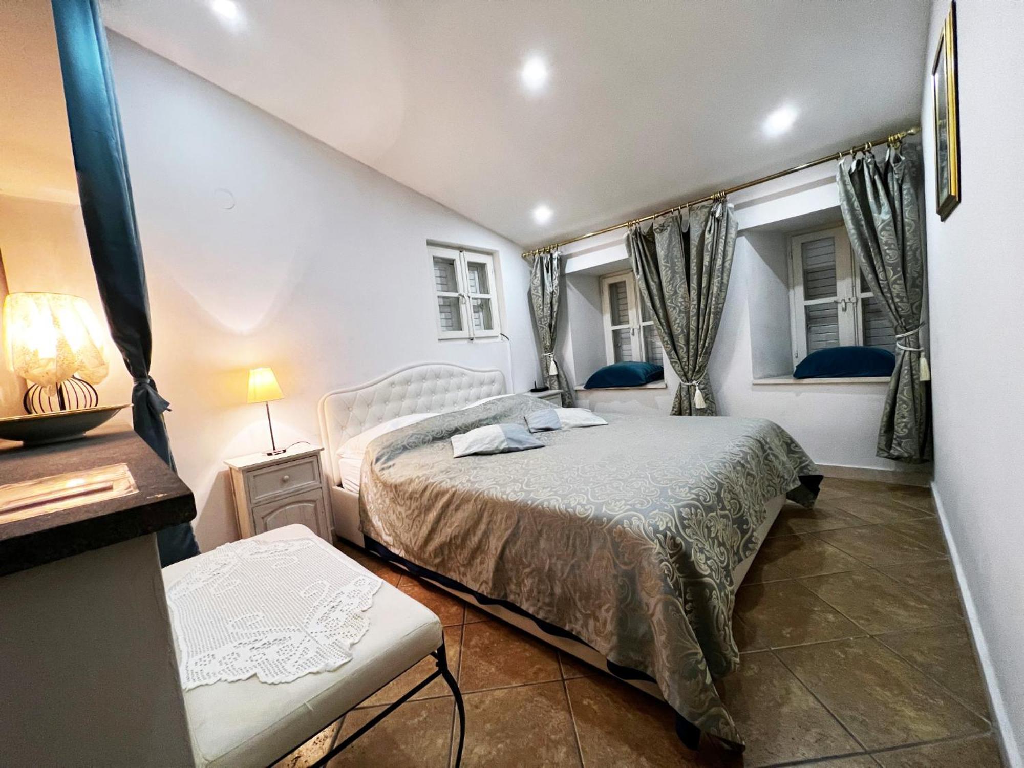 Apartment Saraka ดูบรอฟนิก ภายนอก รูปภาพ